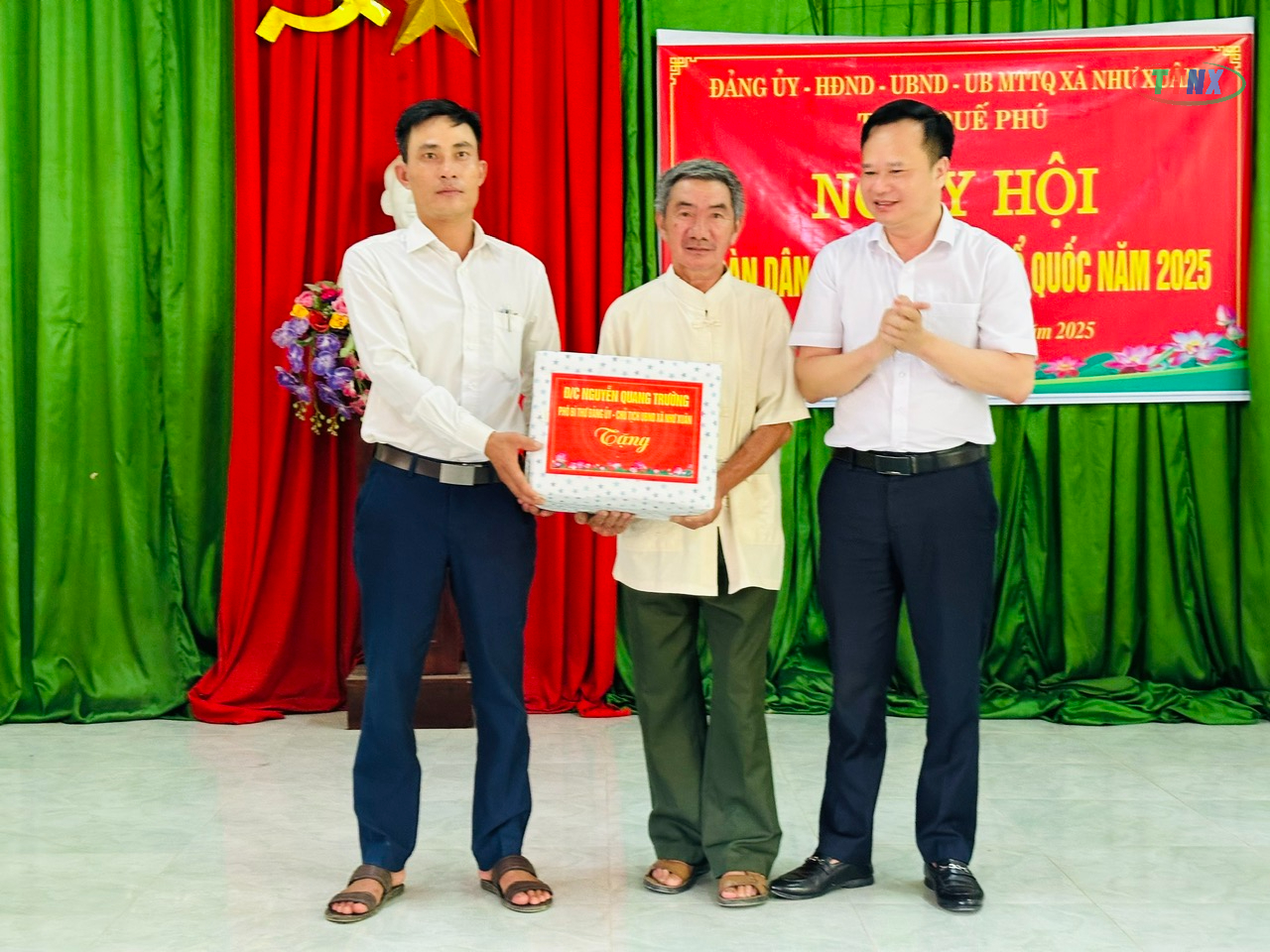 Anh-tin-bai